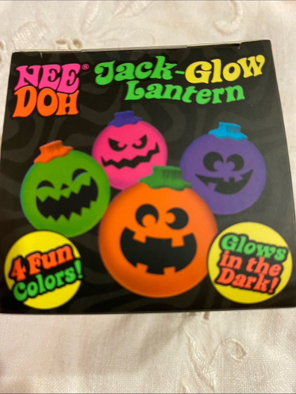NeeDoh Jack-Glow Lantern — Glow-in-the-Dark Green Pumpkin new and authentic - Picture 2 of 6